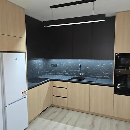 Luxury Rinok Raca