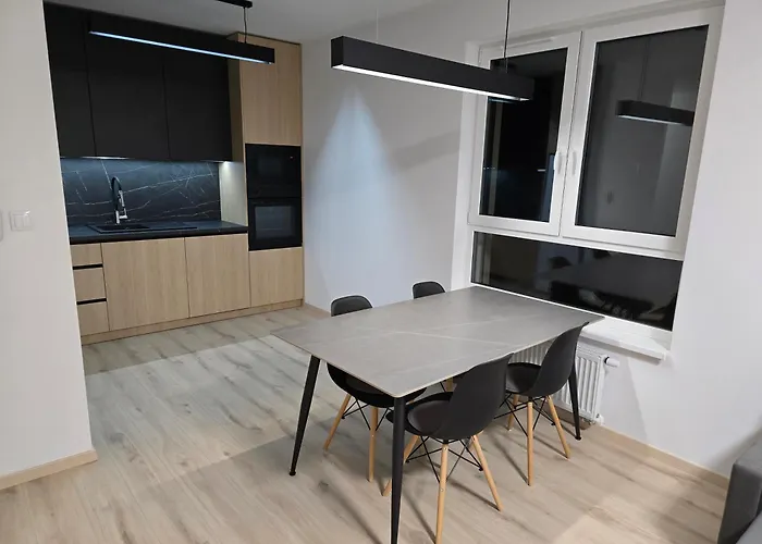 Luxury Rinok Gasthuis Raca